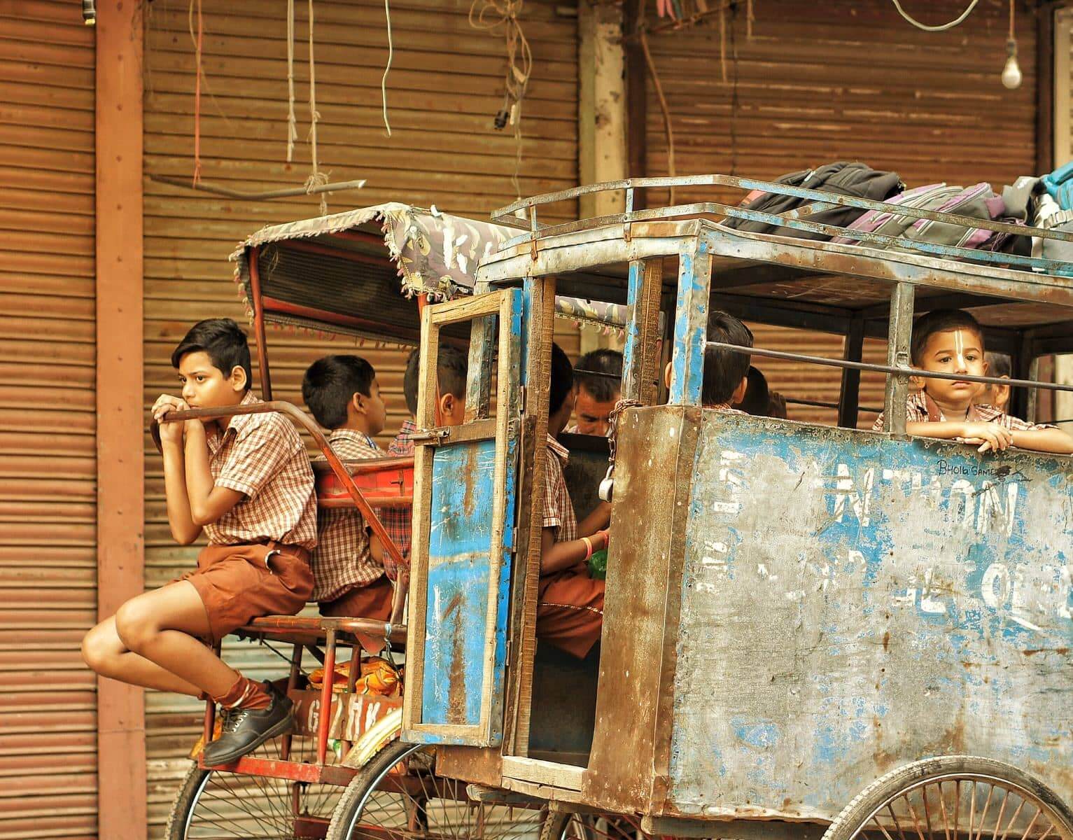 印度的孩童面貌：我看見政府的失衡，也看見困厄生活中的純真快樂