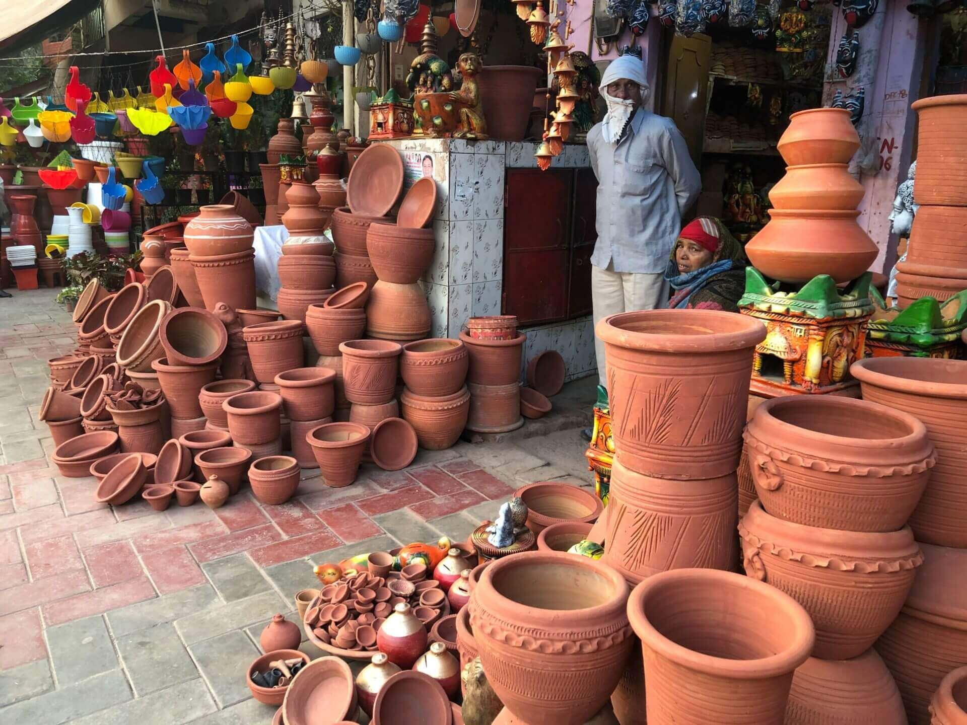 新德里必去：陶製小物挖寶好去處 Hauz Rani