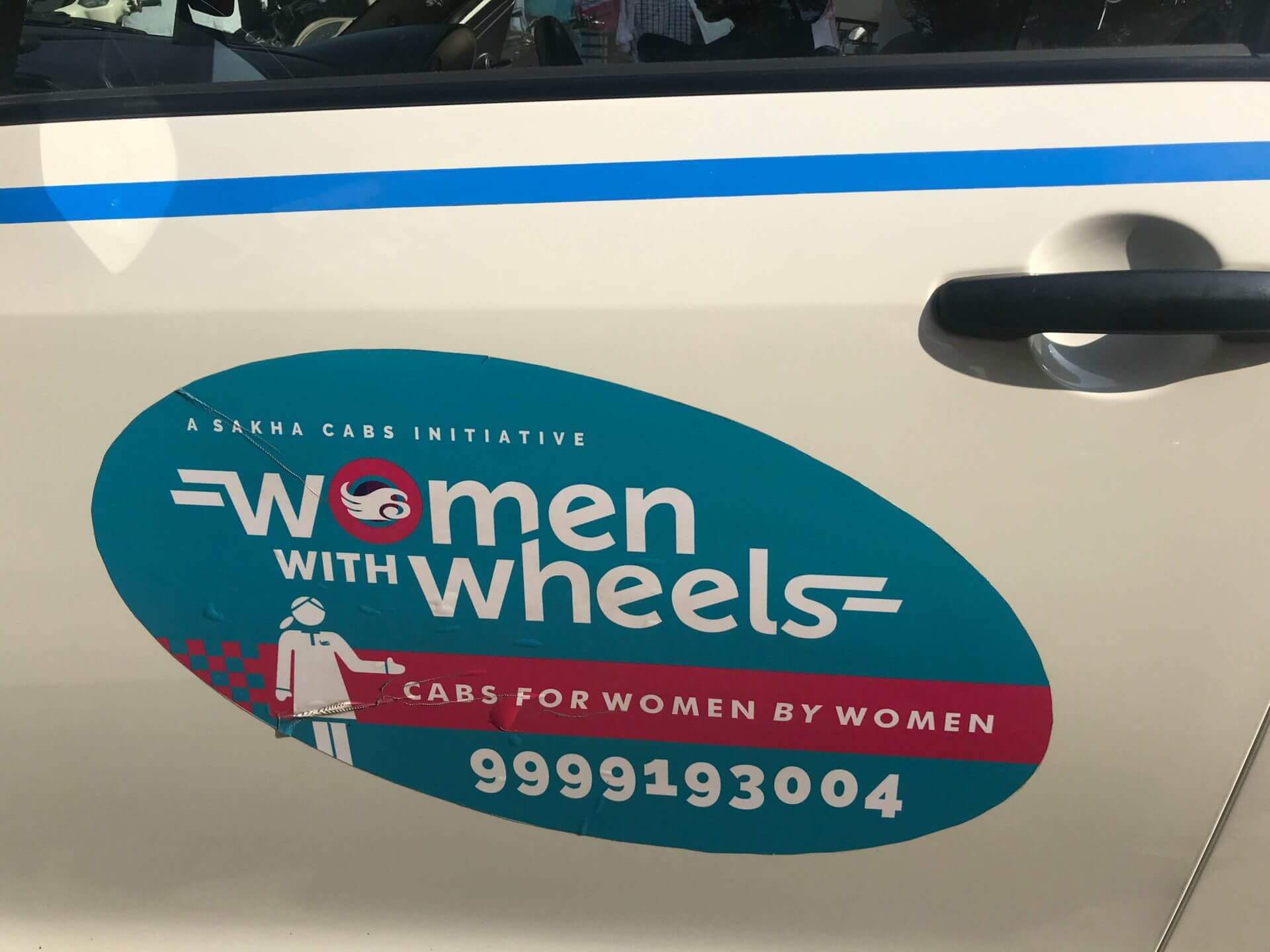 女駕駛上路！新德里機場就可搭，印度婦女安全有保障